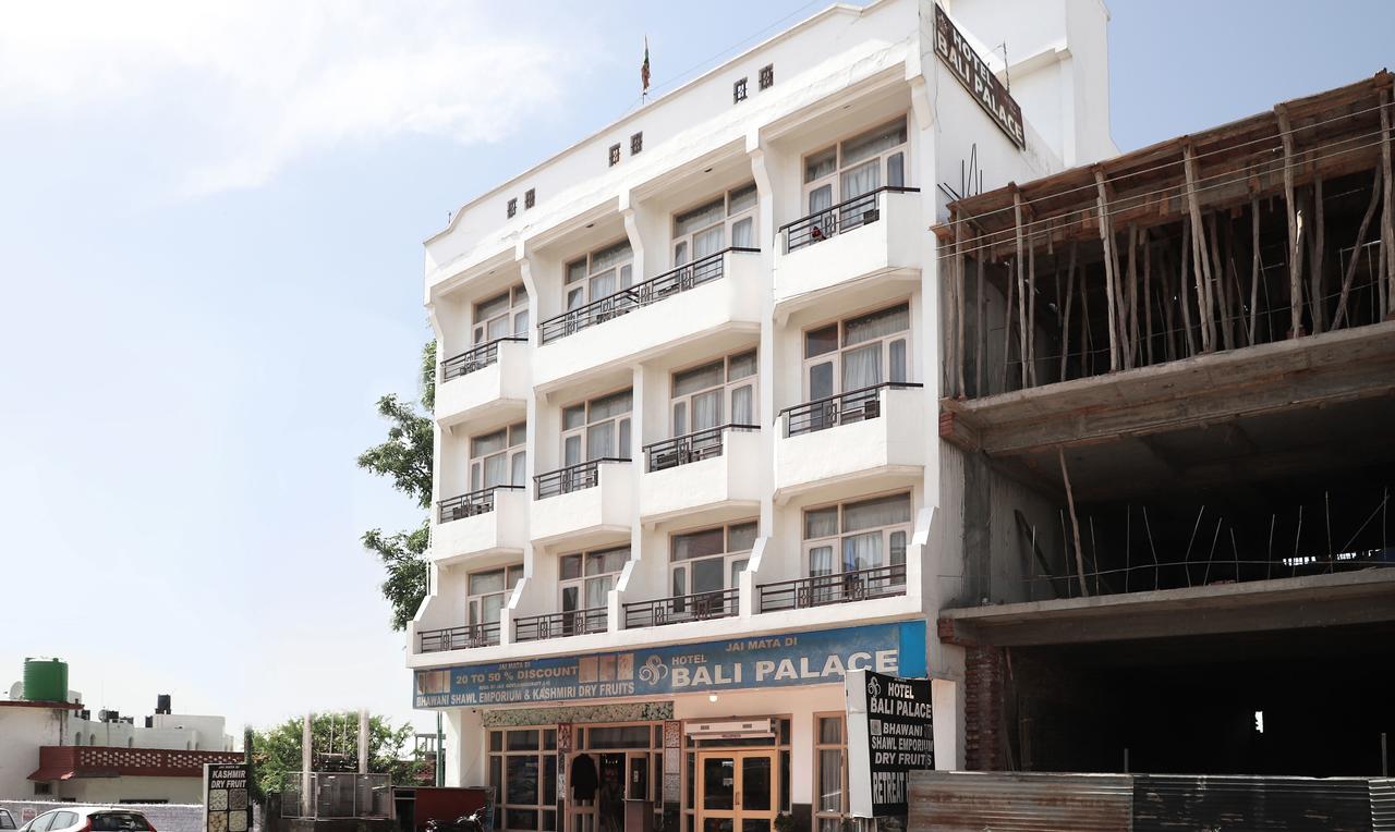 Oyo 22075 Hotel Bali Palace Katra  Exterior foto